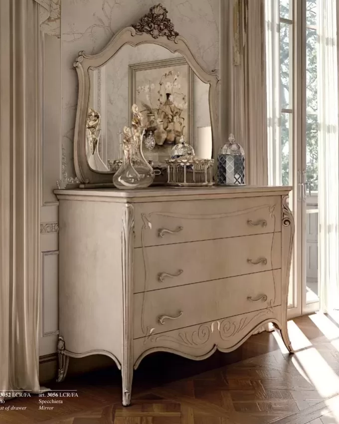 Opera Shaped Chest of Drawers, 3 Drawers, Carved "B" Decoration, Francesco Pasi classic bedroom