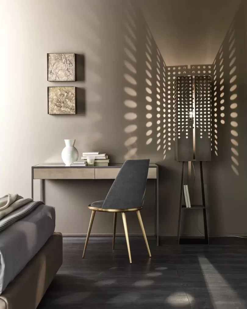 Narciso Desk by Cantori, luxury interior furniture