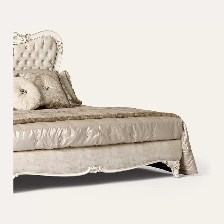 Opera Carved Bed with Capitonne Headboard, 180x200 cm by Francesco Pasi, Italian bed, for a 180 x 200 cm mattress