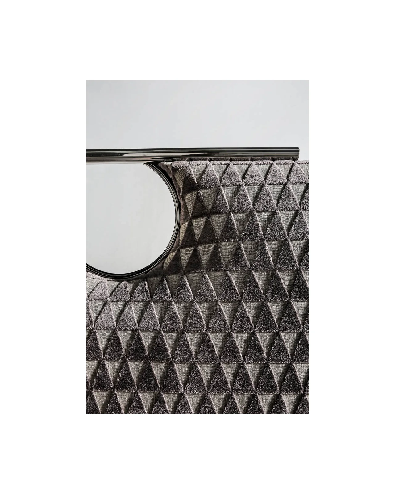 Bay bed by Cantori, in an interior setting, photo 6 of 8, Nobili Design catalog