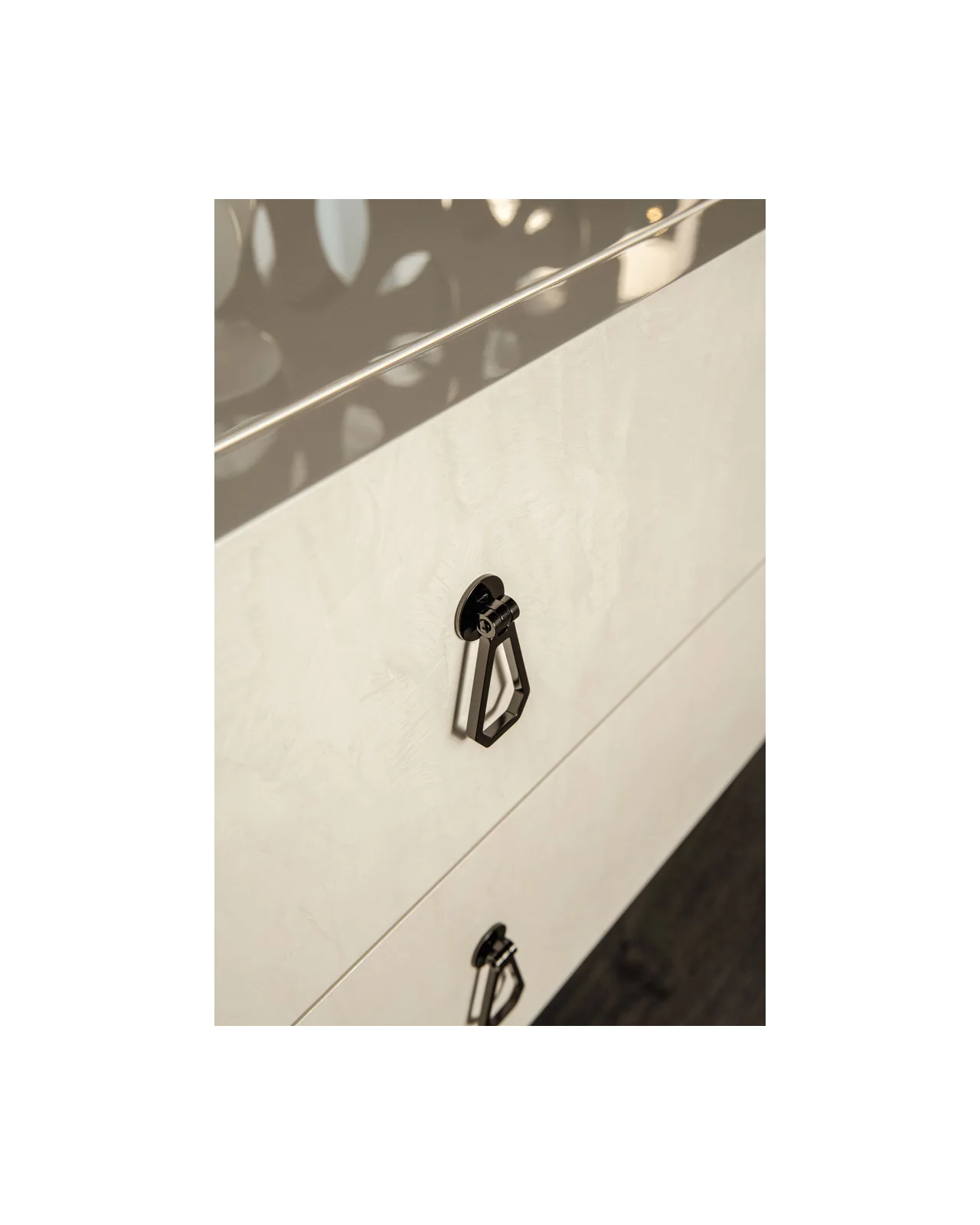 City chest of drawers by Cantori, in an interior setting, photo 2 of 3