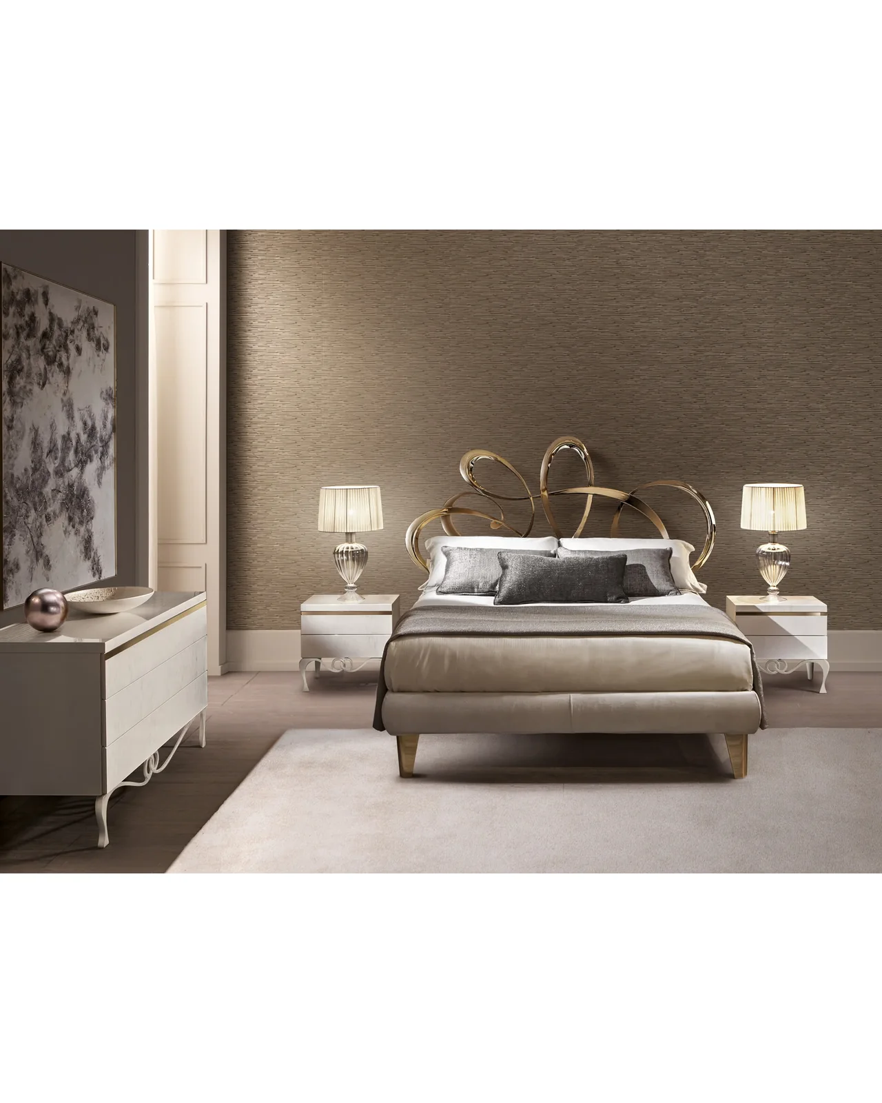 Dolcevita bed by Cantori, in an interior setting, photo 6 of 6