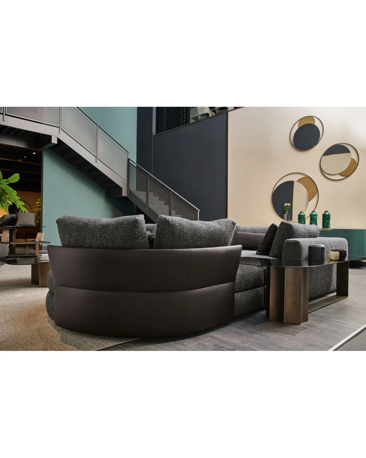 Florio Curved coffee table by Cantori, in an interior setting, photo 3 of 4