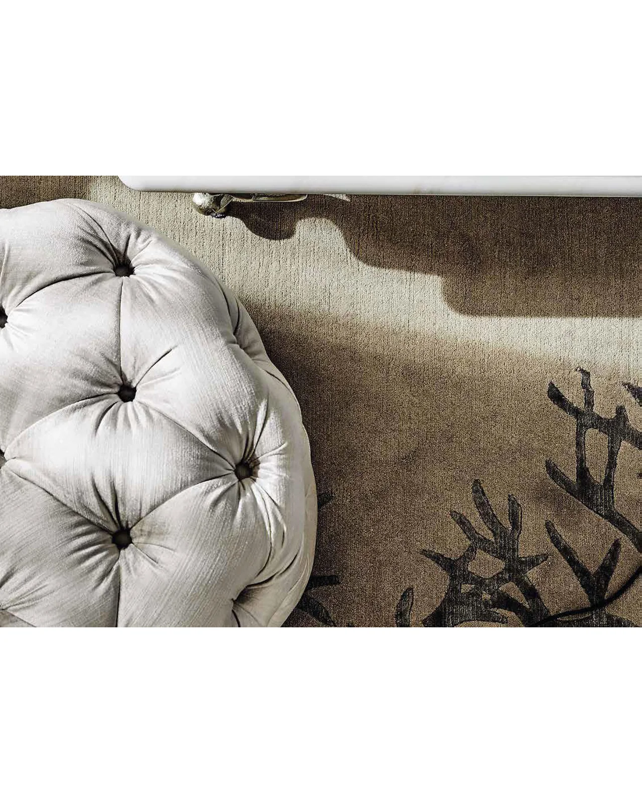 Pouf George di Cantori, in ambientazione, foto 2 di 3