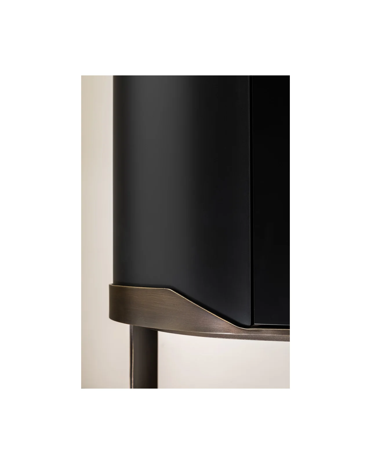 Oasi cabinet by Cantori, in an interior setting, photo 14 of 15