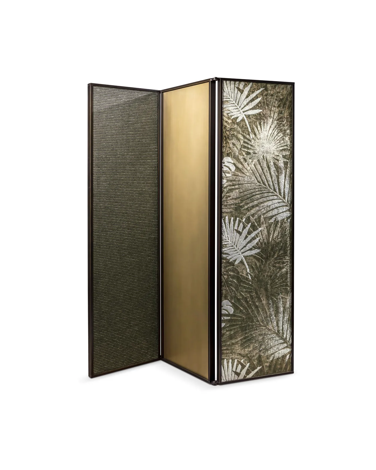 Vico screen by Cantori, studio view, photo 1 of 2, Nobili Design catalog