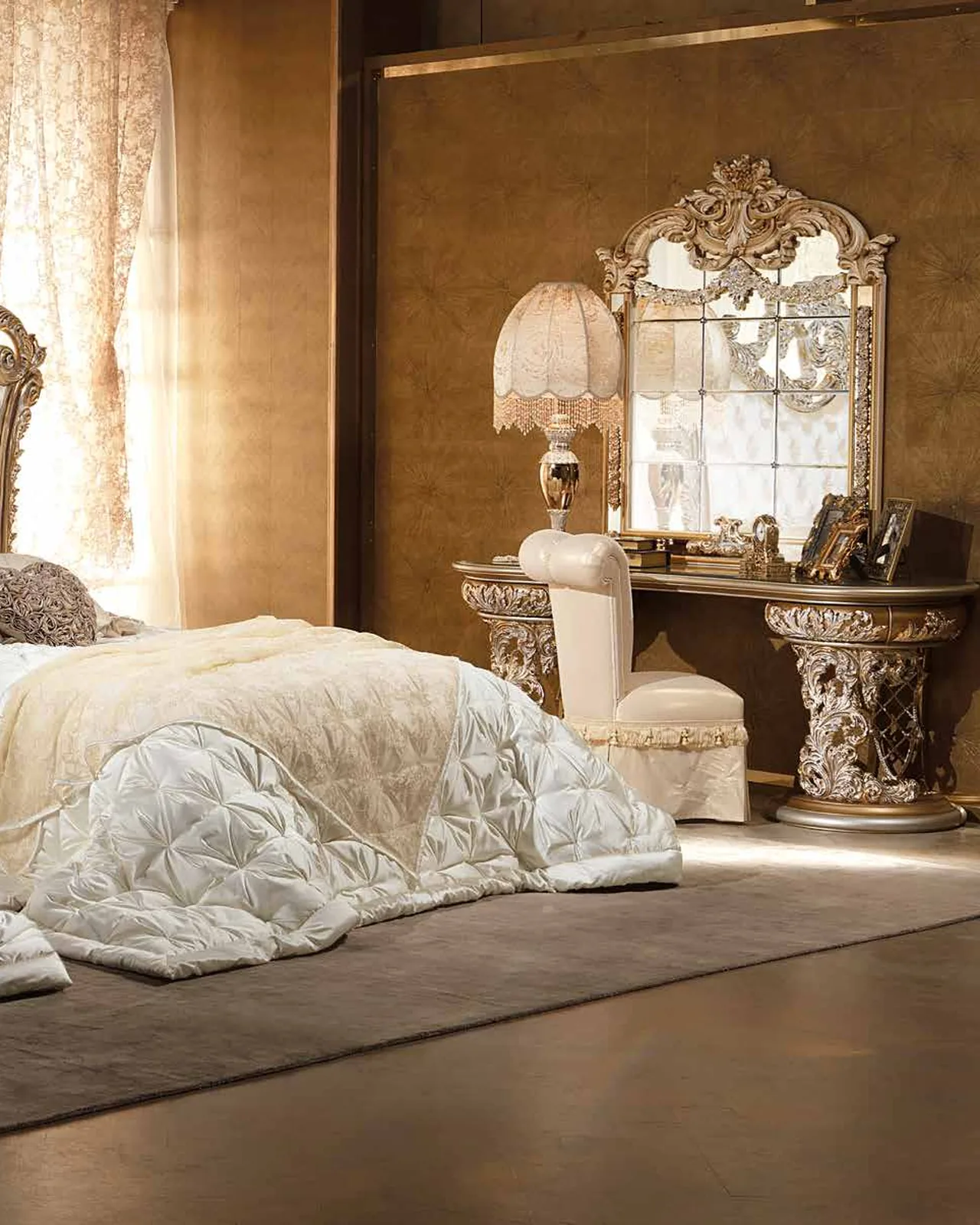 Aida Mirror N25004, Cappelletti Aida collection, classic Italian mirror in a classic bedroom setting, photo 1 of 2