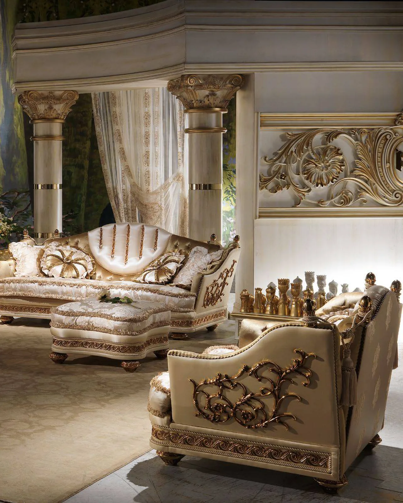 Royal Three-Seater Sofa RY073, Cappelletti Royal collection, classic Italian sofa in a classic living room setting, photo 2 of 3