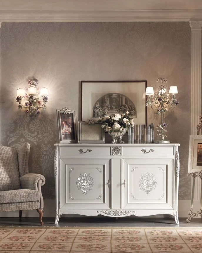 Gran Guardia Sideboard, 2 Doors by Francesco Pasi, hand-carved cherry furniture for the living room