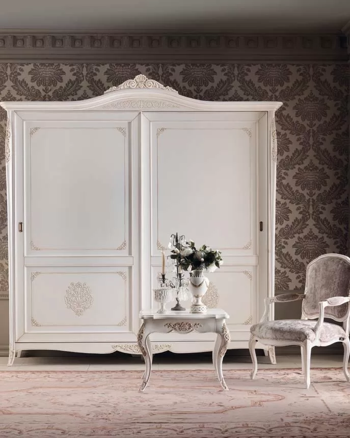 Gran Guardia Wardrobe, 2 Sliding Doors, Wood Panels by Francesco Pasi, Gran Guardia bedroom set, Venetian carved furniture