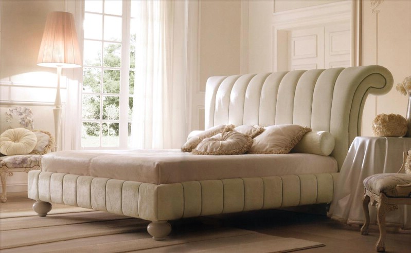 Classic de luxe bedroom furniture Charme 2