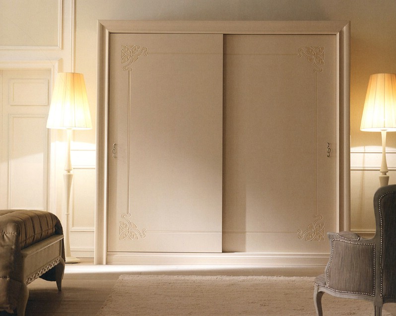 Classic de luxe bedroom furniture Charme 3