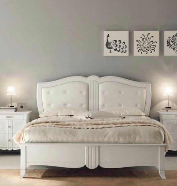 Letti classici imbottiti in legno New Deco 1
