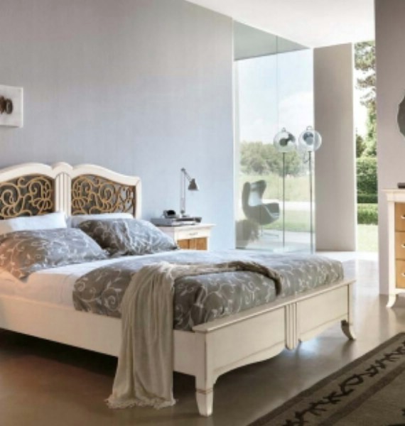 Letti classici imbottiti in legno New Deco 7