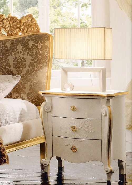 Mobili classici italiani per camera da letto Amelie Gold