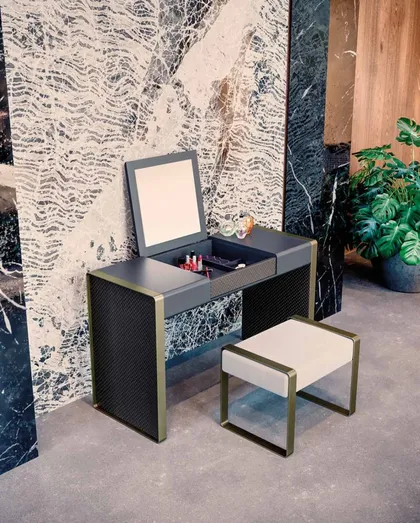 Chloe Beauty, negozio di mobili italiani