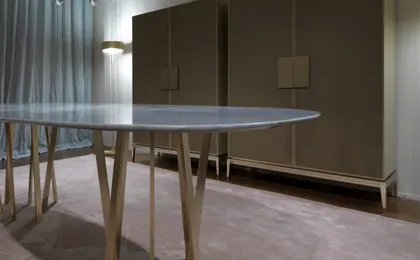 For-Living-high-table